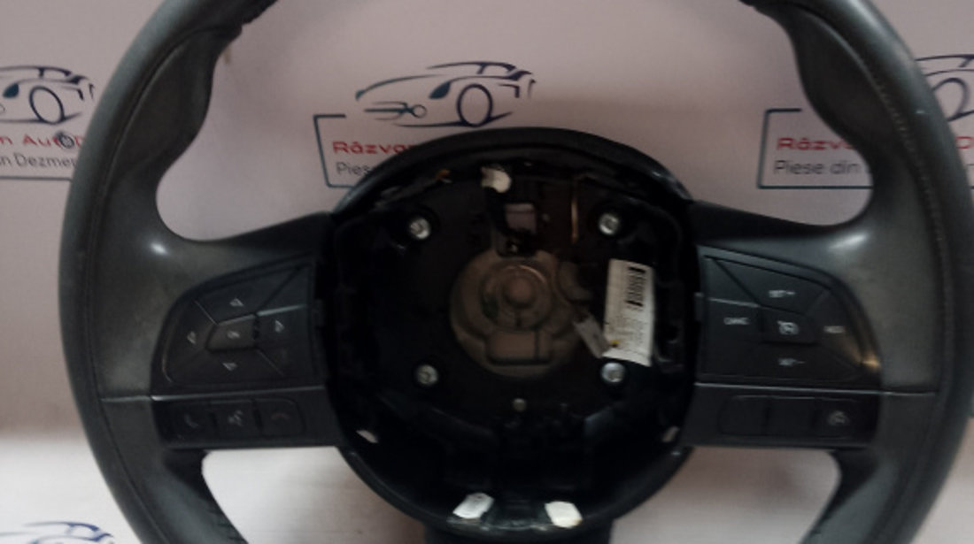 Volan cu comenzi și padele Fiat 500X 2015