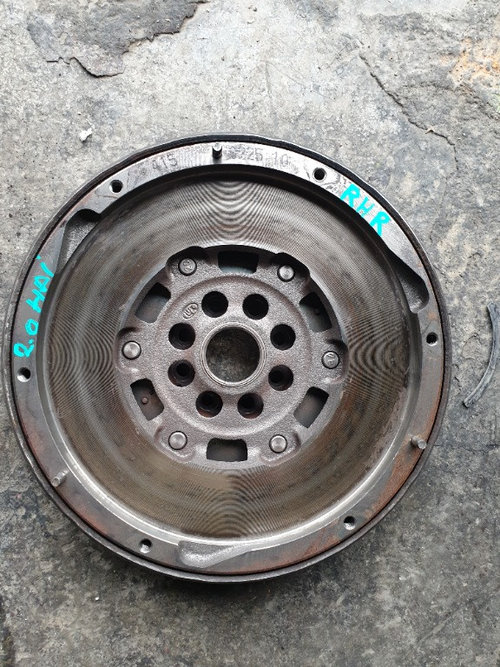 Volanta Masa Dubla cu Kit Ambreiaj Peugeot 407 2.0 hdi 136CP